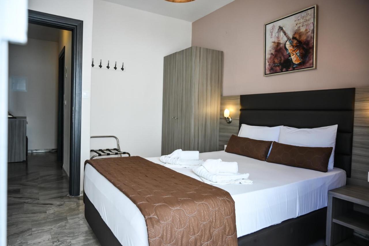 Hotel Kostas Olympiakí Aktí エクステリア 写真