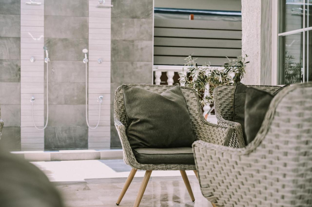 Hotel Kostas Olympiakí Aktí エクステリア 写真