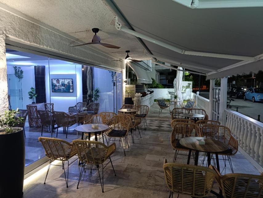 Hotel Kostas Olympiakí Aktí エクステリア 写真