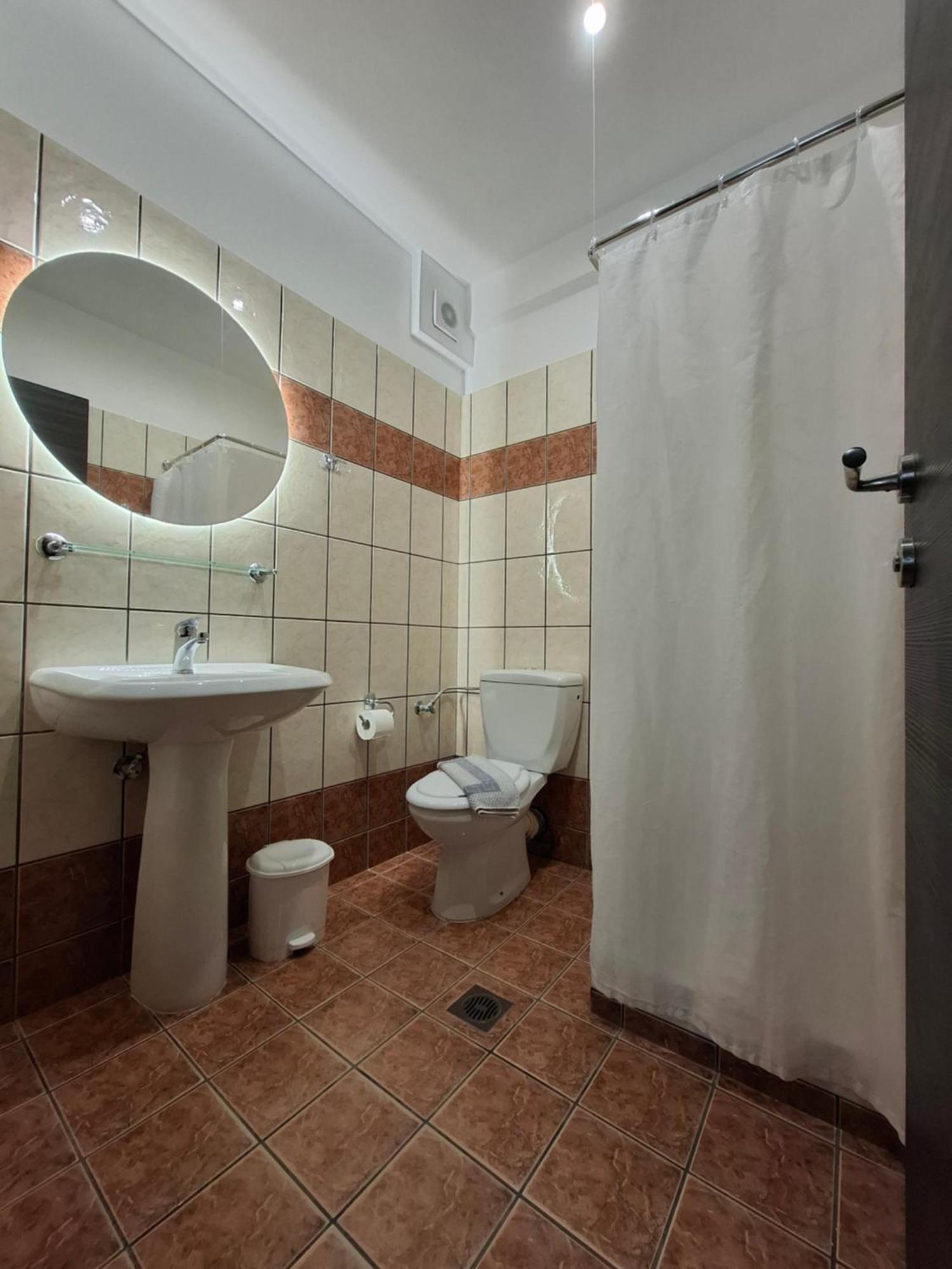 Hotel Kostas Olympiakí Aktí エクステリア 写真
