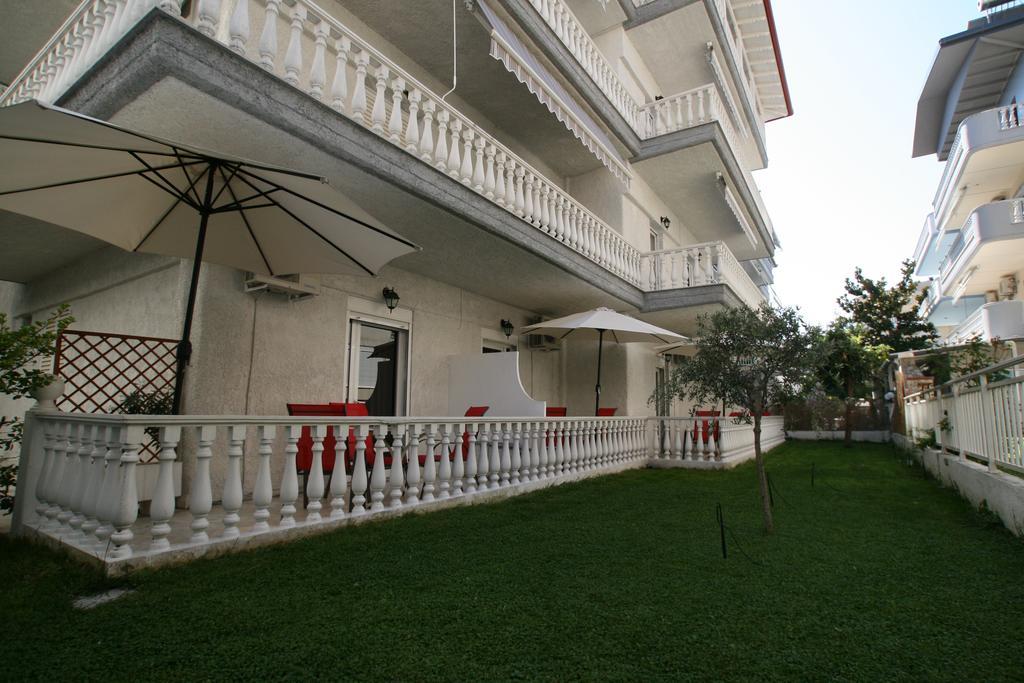 Hotel Kostas Olympiakí Aktí エクステリア 写真